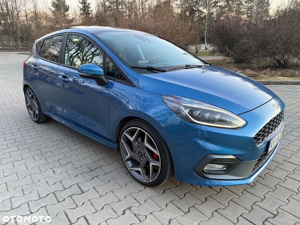 Ford Fiesta - 5