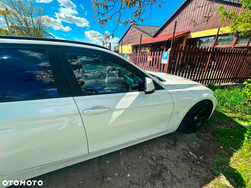 BMW Seria 3 320d - 6