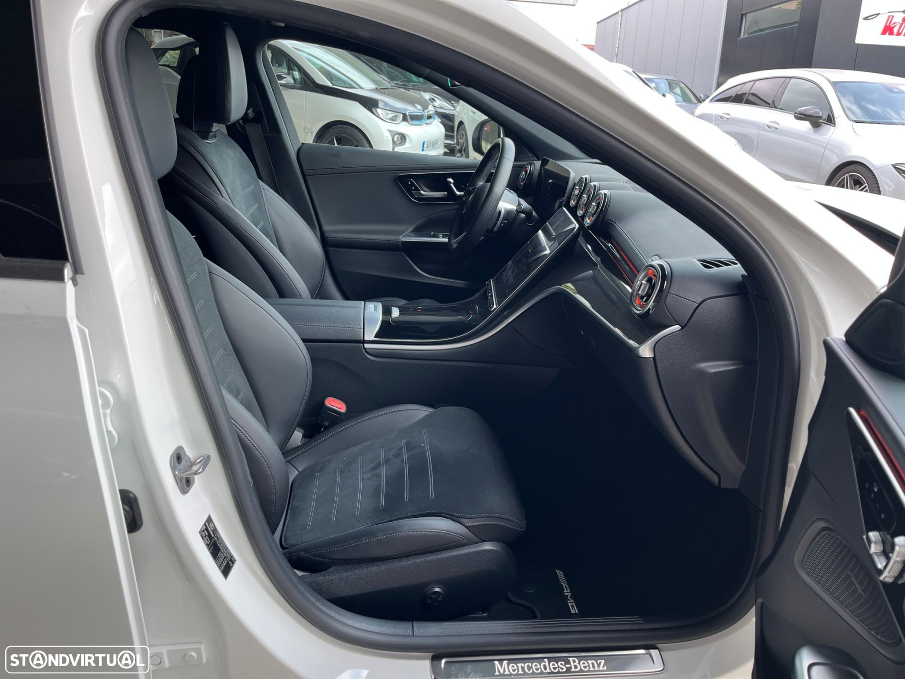 Mercedes-Benz C 300 e AMG Line - 40