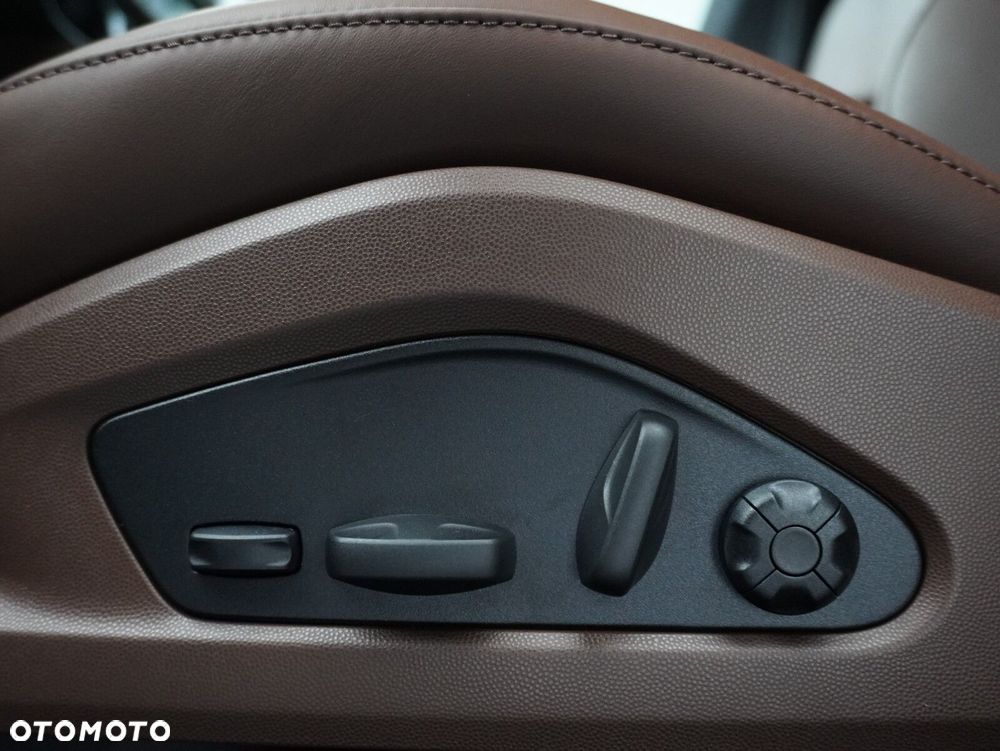 Porsche Macan 4 100kWh - 24
