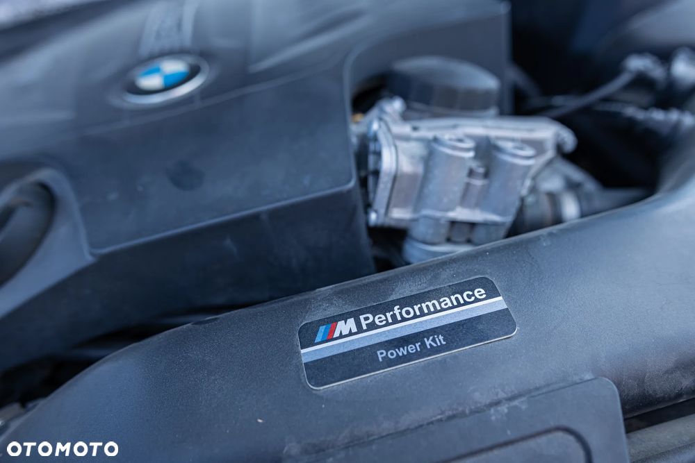BMW Seria 3 335i - 14