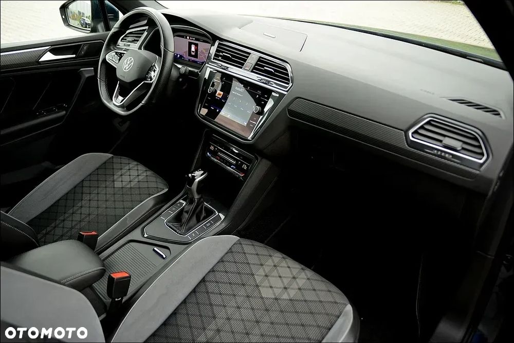 Volkswagen Tiguan 1.5 TSI EVO R-Line DSG - 26