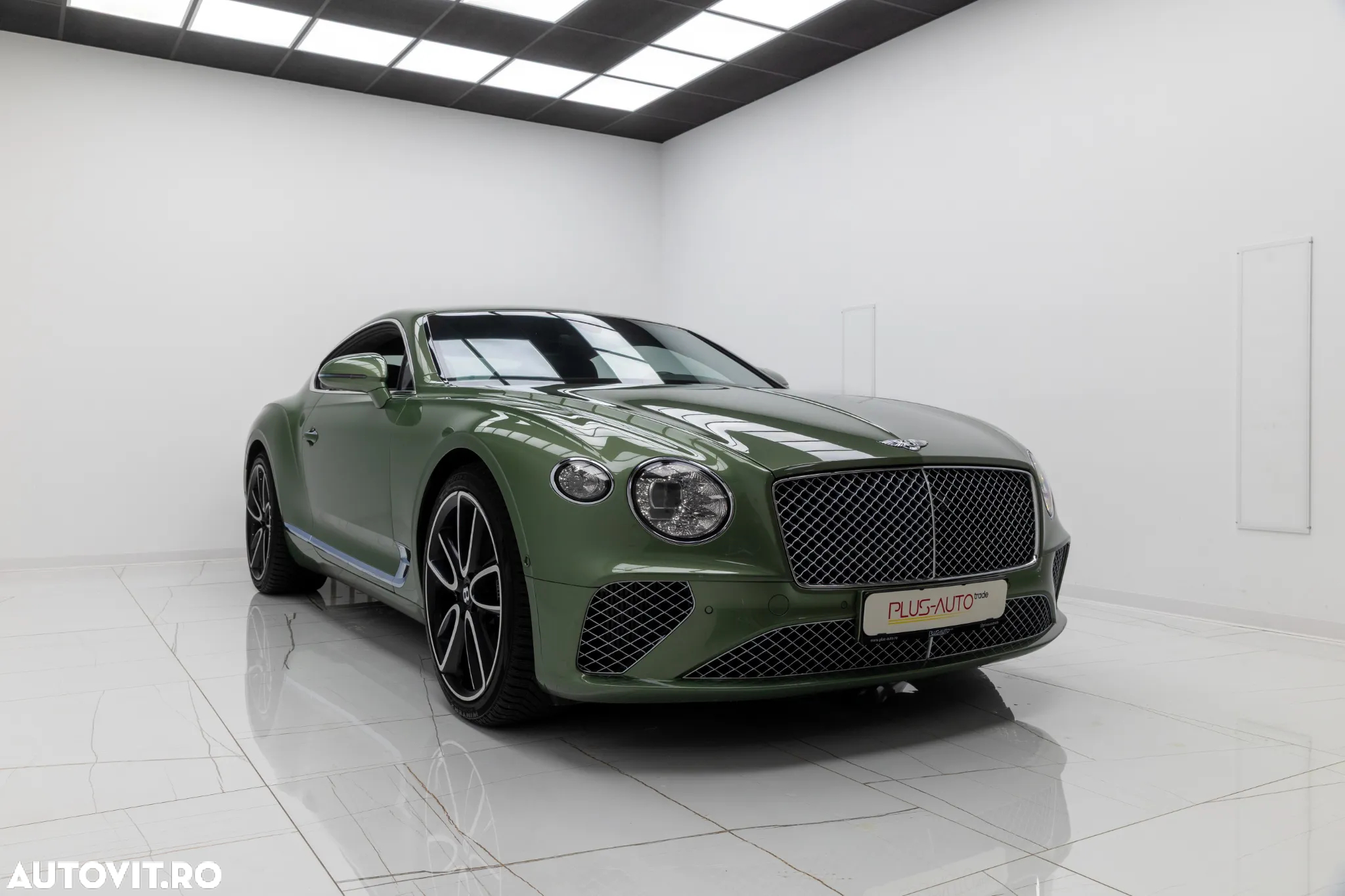 Bentley Continental New GT V8 - 2