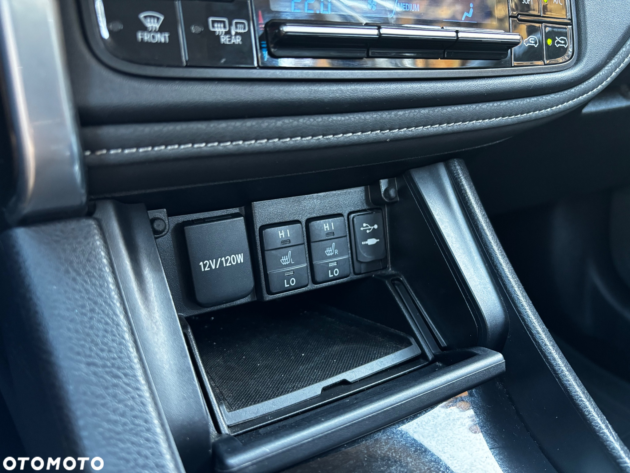 Toyota Auris - 17