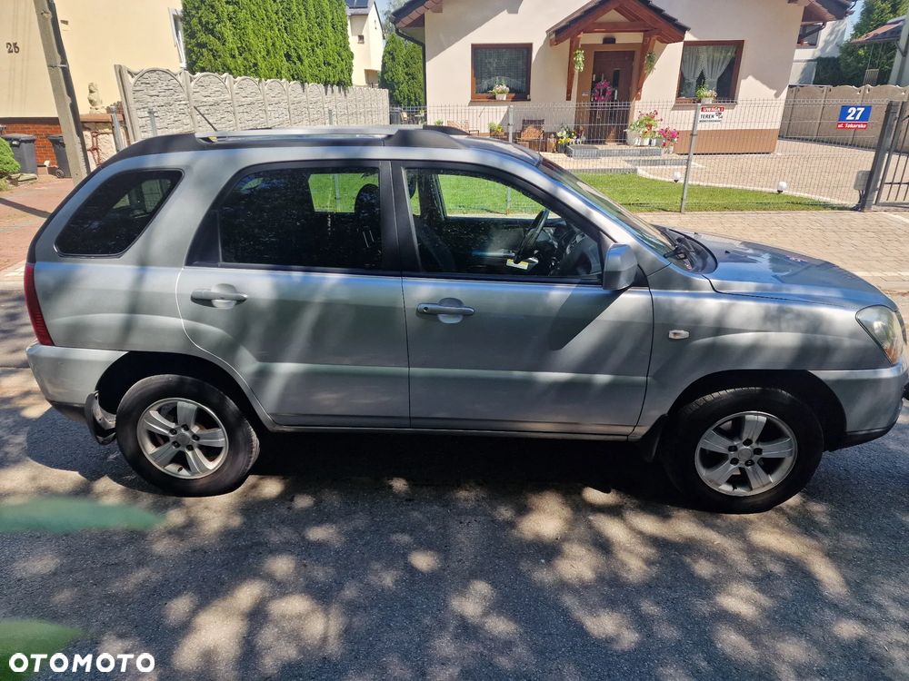 Kia Sportage 2.0 d Tour - 4