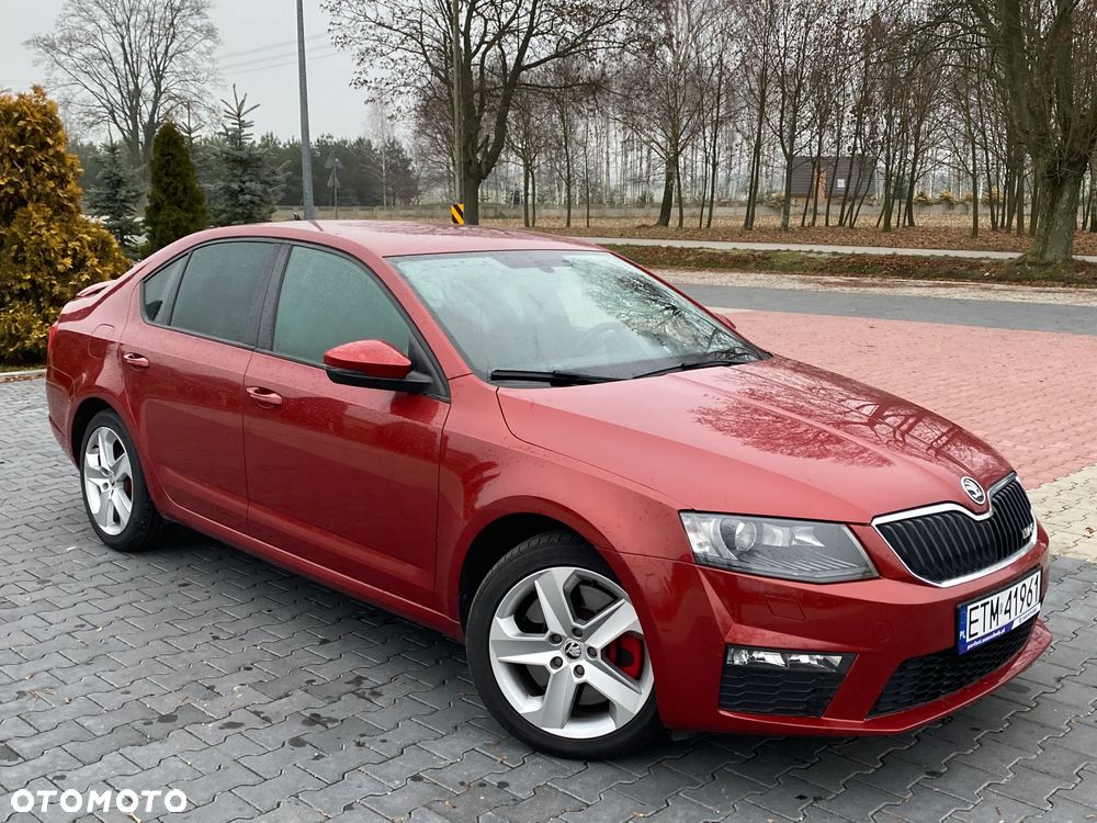Skoda Octavia 2.0 TDI RS DSG - 2