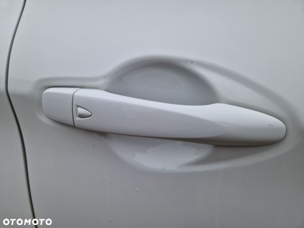 Nissan Qashqai 1.3 DIG-T N-CONNECTA - 25