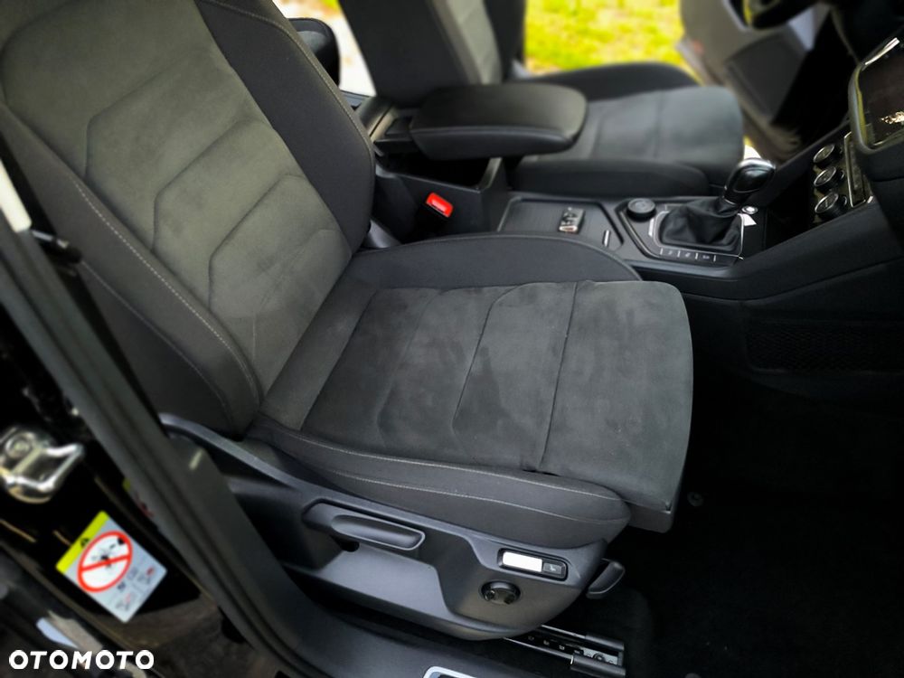 Volkswagen Tiguan 2.0 TDI SCR 4MOTION (BlueMotion Techn.) DSG Highline - 31