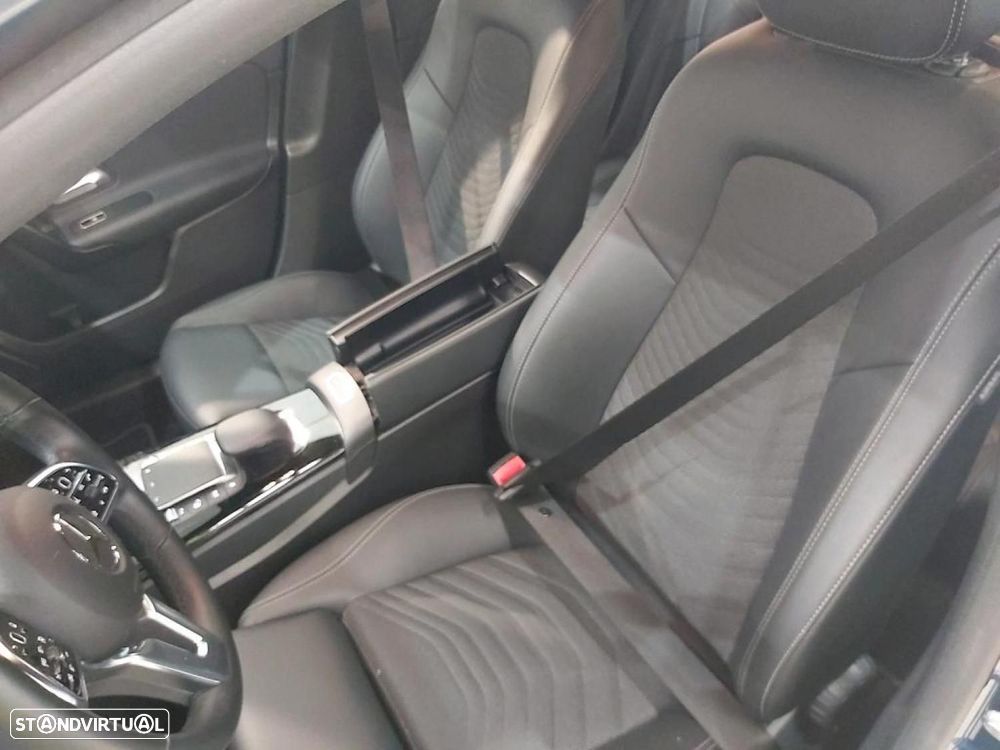 Mercedes-Benz A 250 e Style Plus - 8