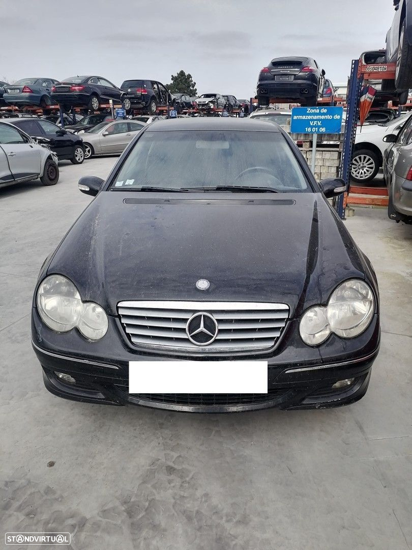 Peças Mercedes-Benz C-Class Coupe(W203) 2000 a 2007 - 28