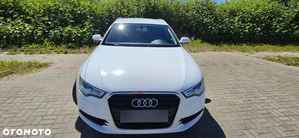 Audi A6 Avant 2.0 TDI Multitronic - 11