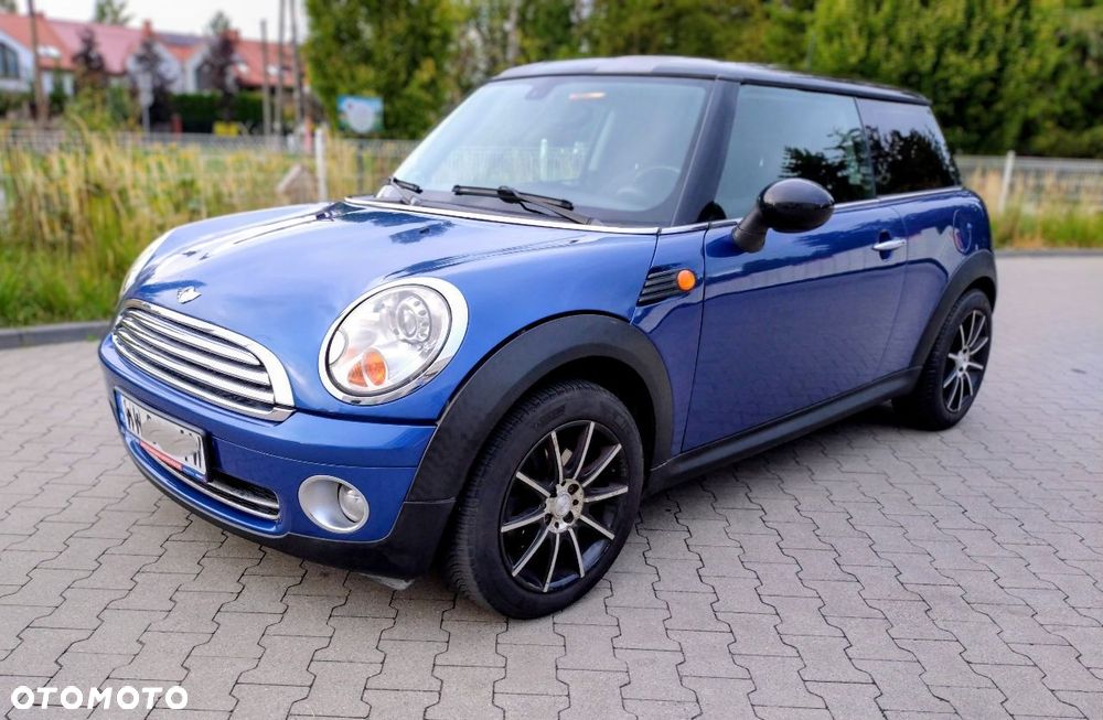 MINI Cooper Standard - 1