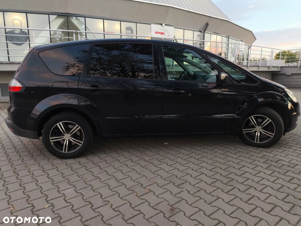 Ford S-Max 2.0 TDCi DPF Titanium - 13