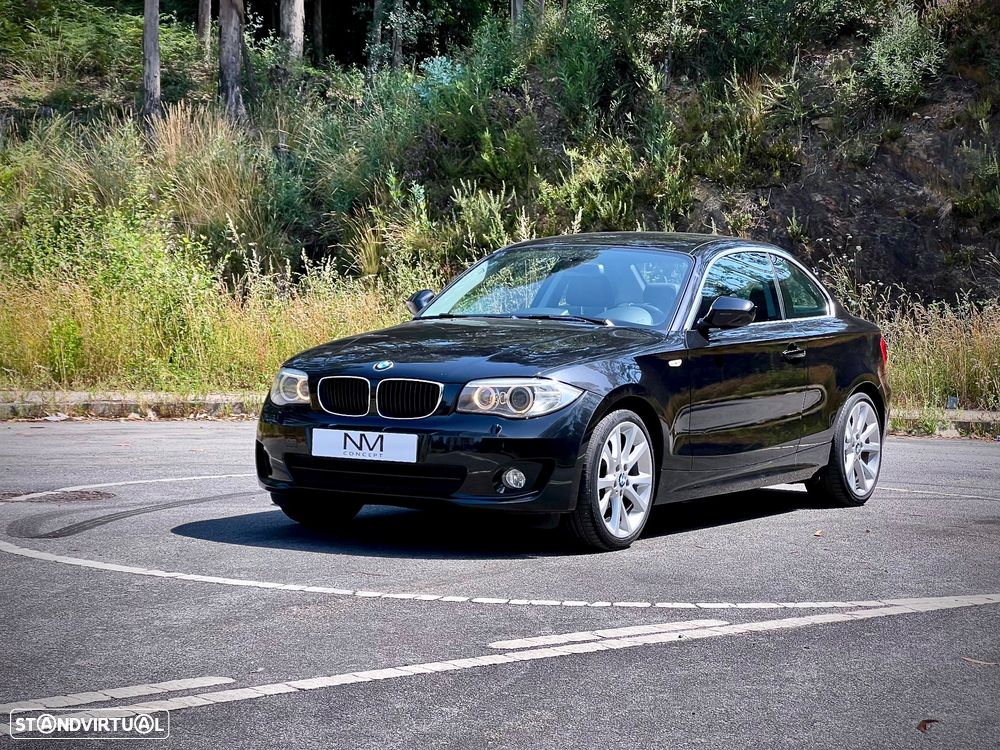 BMW 118 d Sport Line - 1