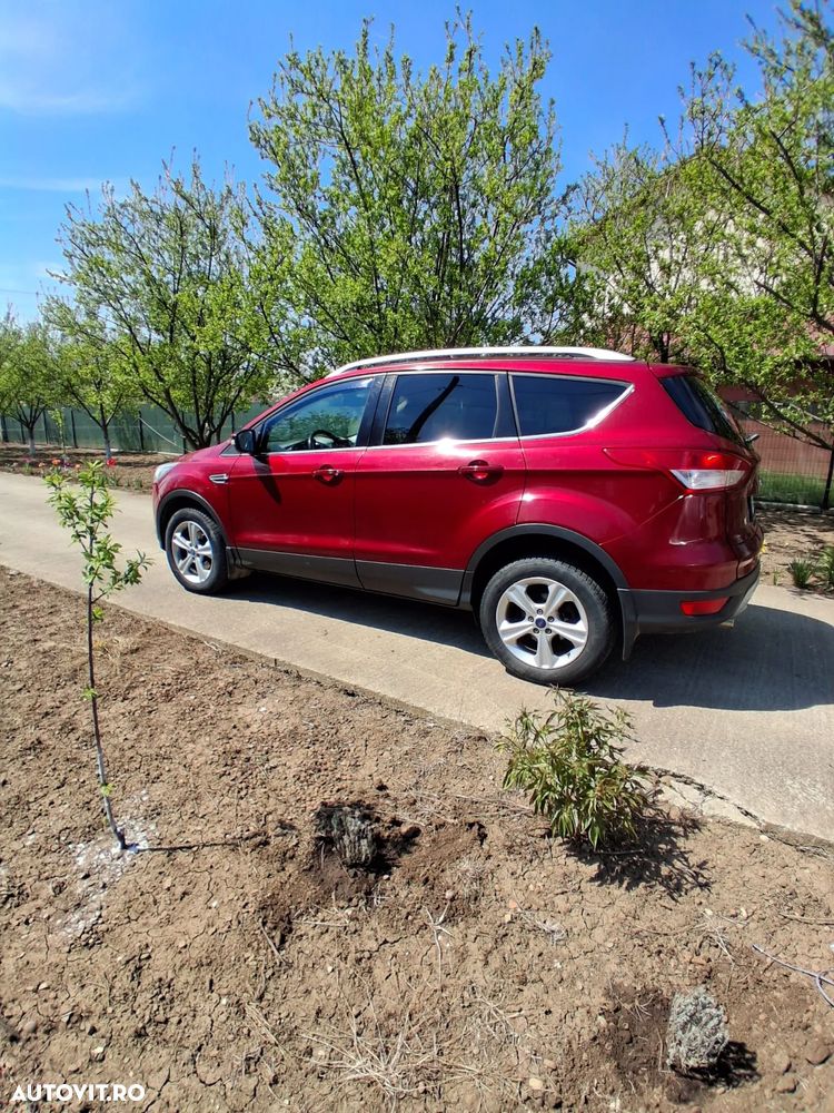 Ford Kuga 1.5 EcoBoost 2WD Trend - 2