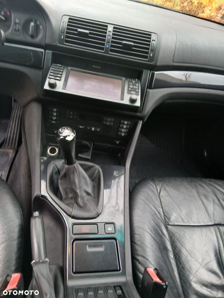 BMW Seria 5 520d - 9