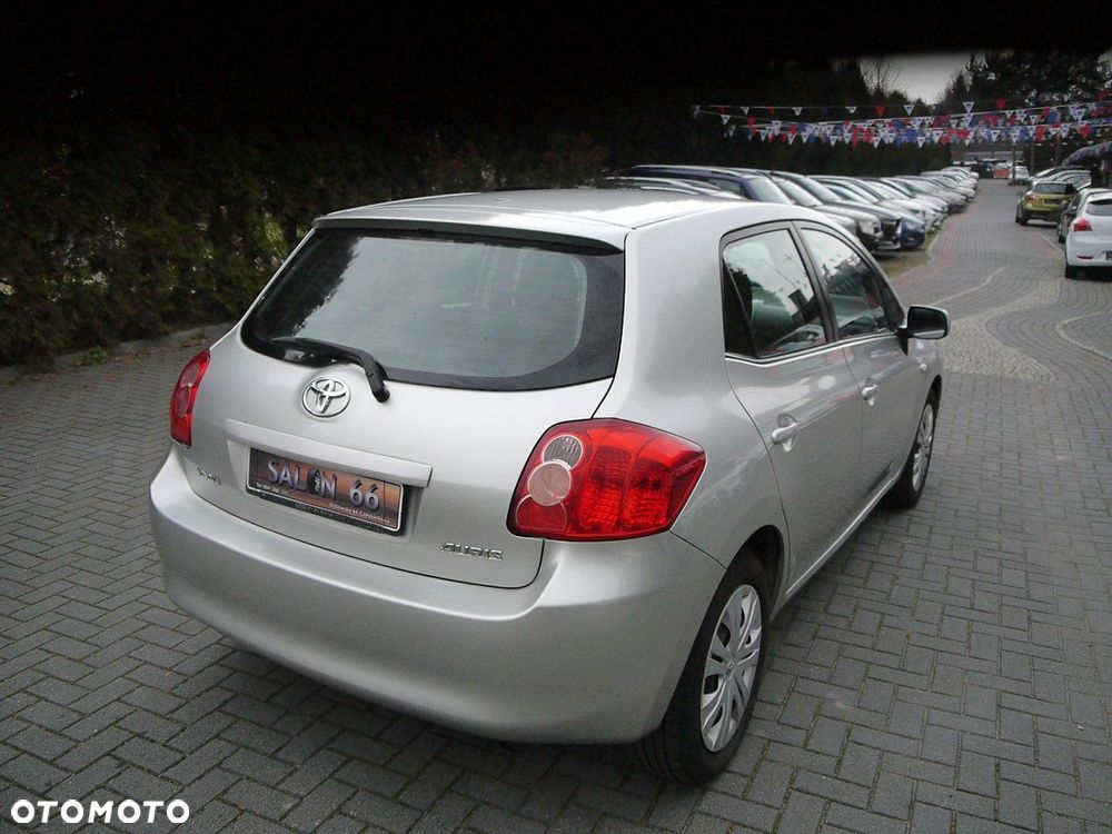 Toyota Auris 1.6 Valvematic Edition - 5