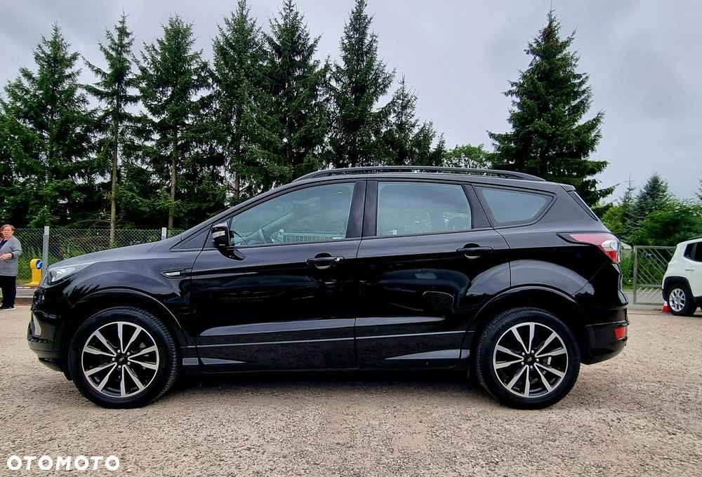 Ford Kuga 1.5 EcoBoost 2x4 ST-Line - 4