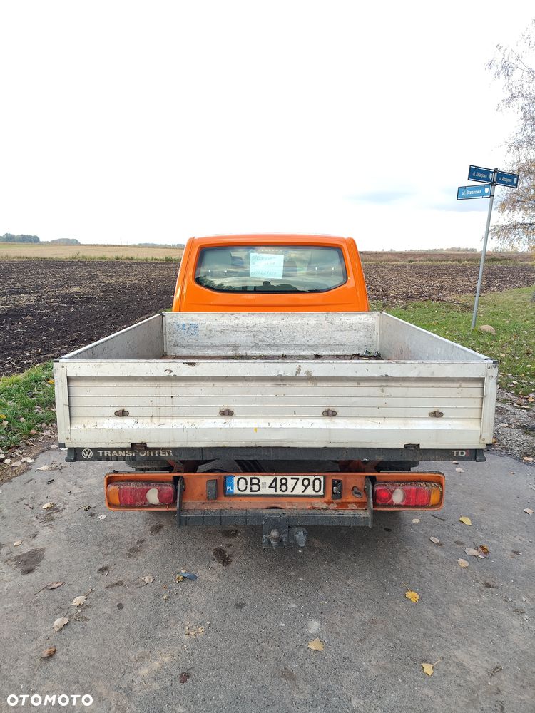 Volkswagen Transporter - 5