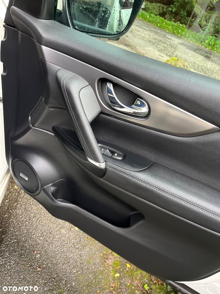 Nissan Qashqai 1.2 DIG-T Tekna EU6 - 14