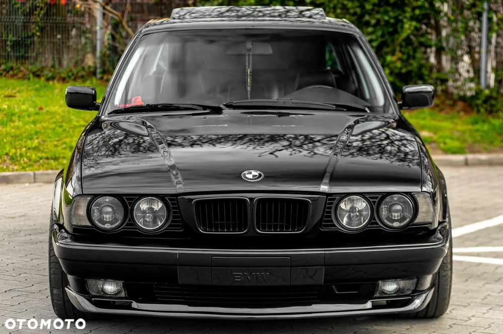 BMW Seria 5 - 12