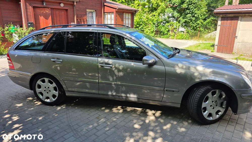 Mercedes-Benz Klasa C 320 CDI 7G-TRONIC Elegance - 6