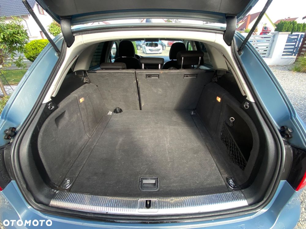 Audi A4 2.0 TDI DPF Attraction - 11