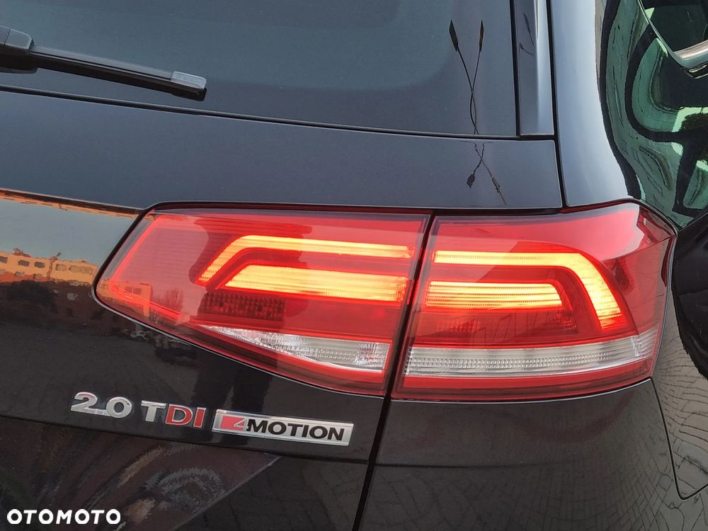 Volkswagen Passat 2.0 TDI BMT 4Mot Highline DSG - 15