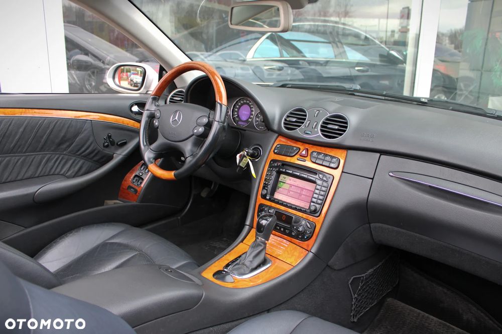 Mercedes-Benz CLK 320 Elegance - 2