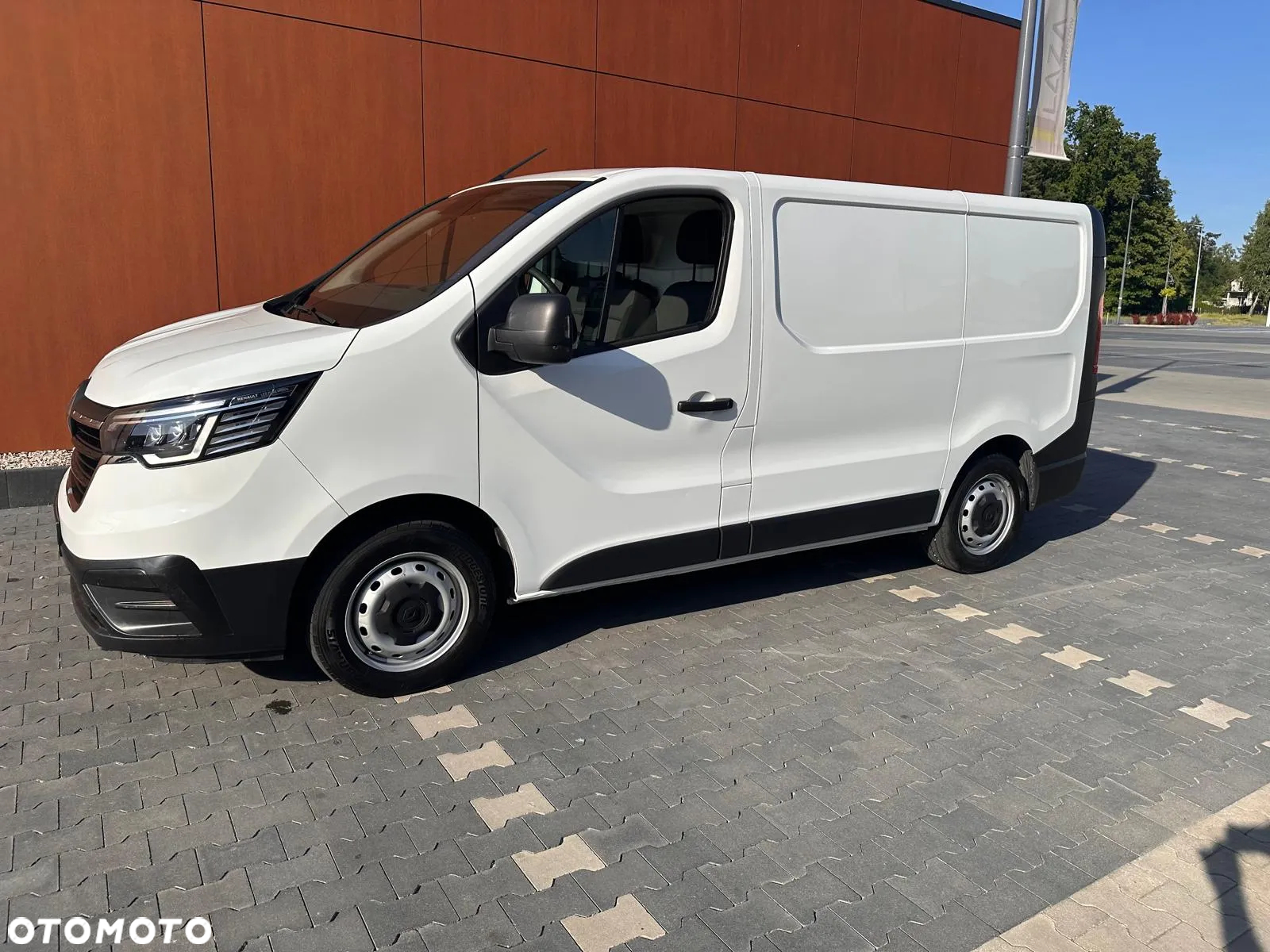Renault Trafic - 24