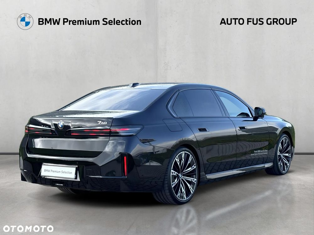 BMW Seria 7 - 5