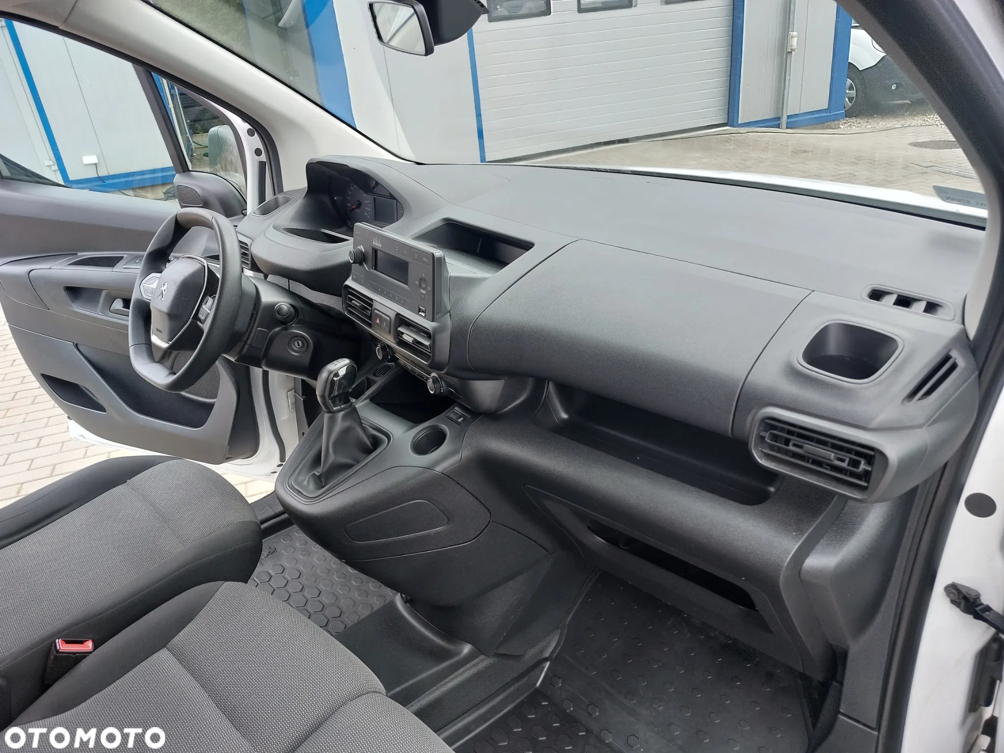 Peugeot Partner - 29