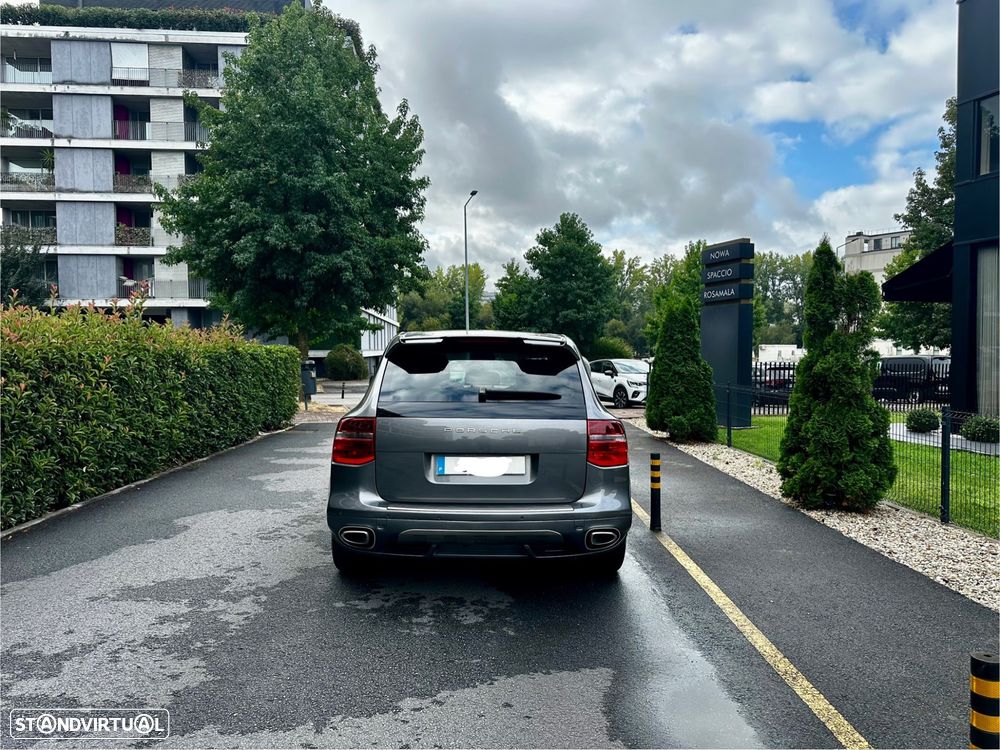 Porsche Cayenne Tiptronic - 14