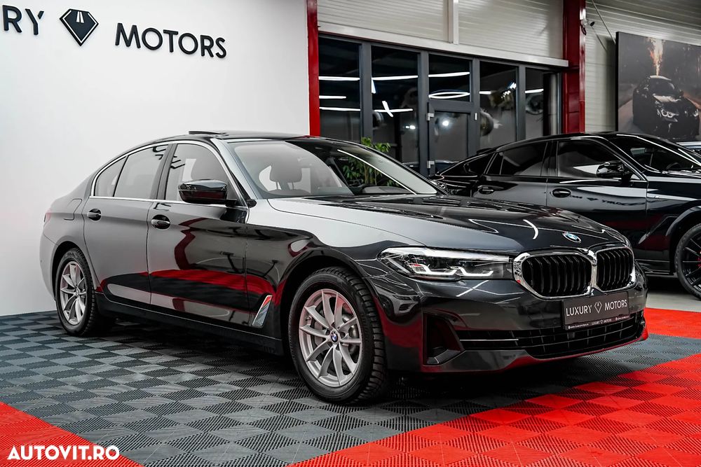 BMW Seria 5 530e xDrive Aut. - 14