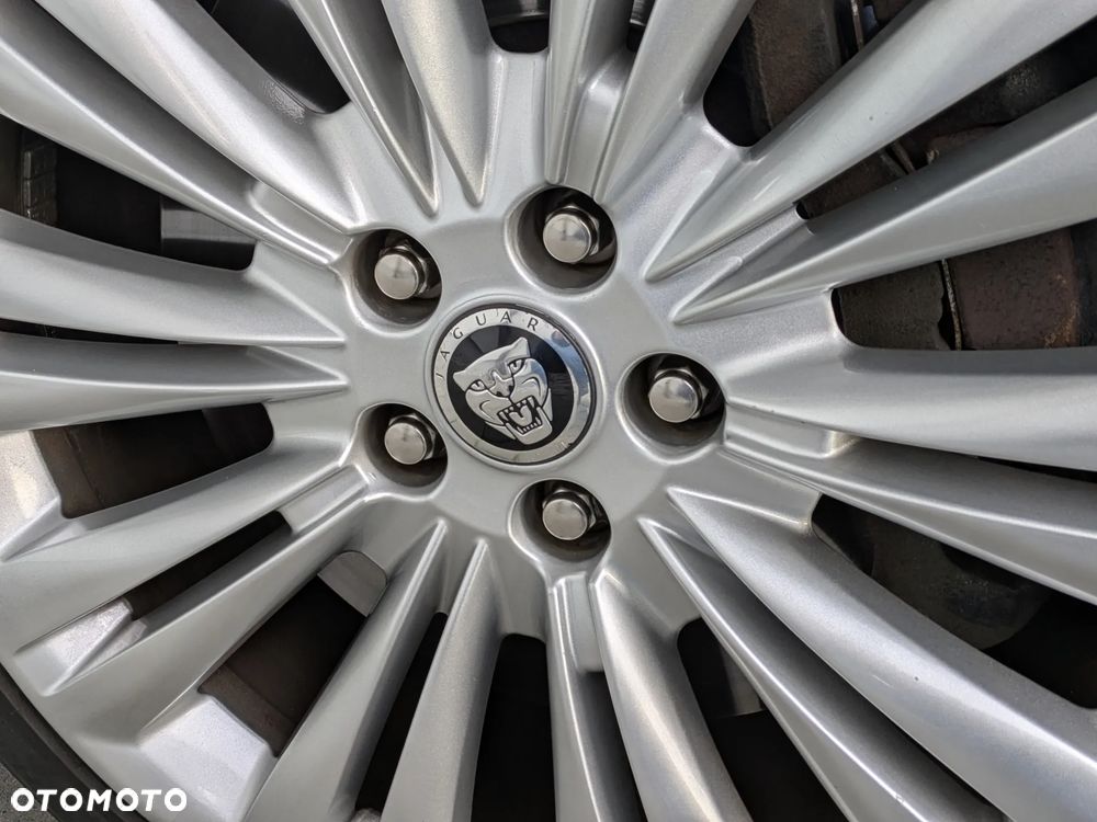 Jaguar XF 3.0 V6 D S Premium Luxury - 19