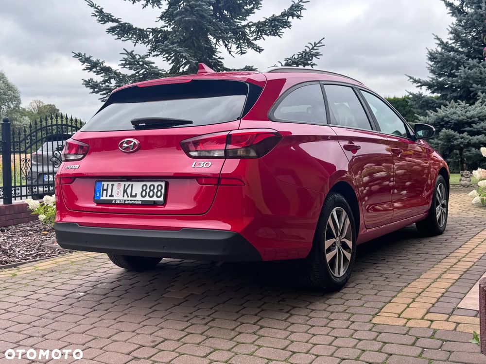 Hyundai i30 1.4 Intro Edition - 6