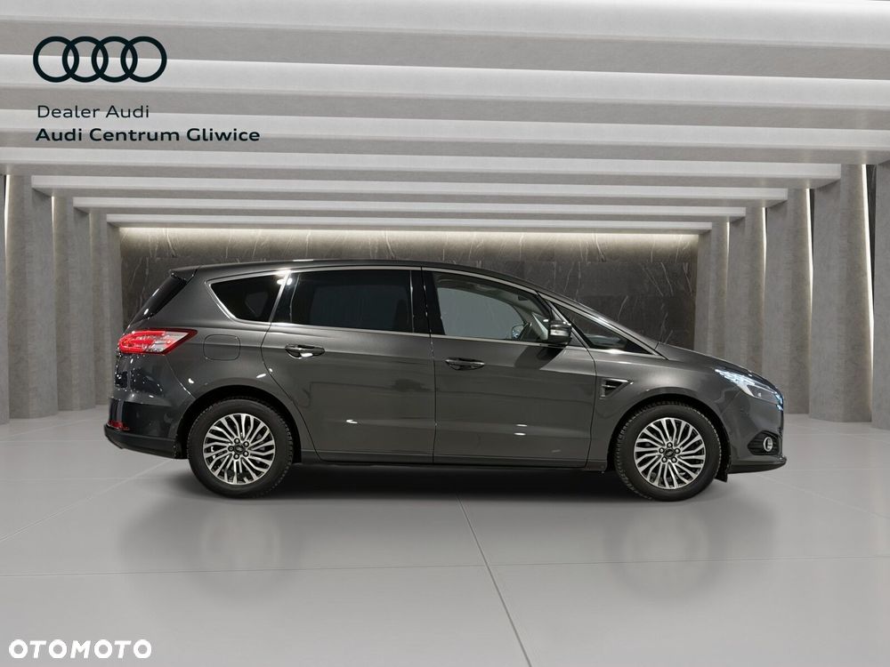 Ford S-Max - 7