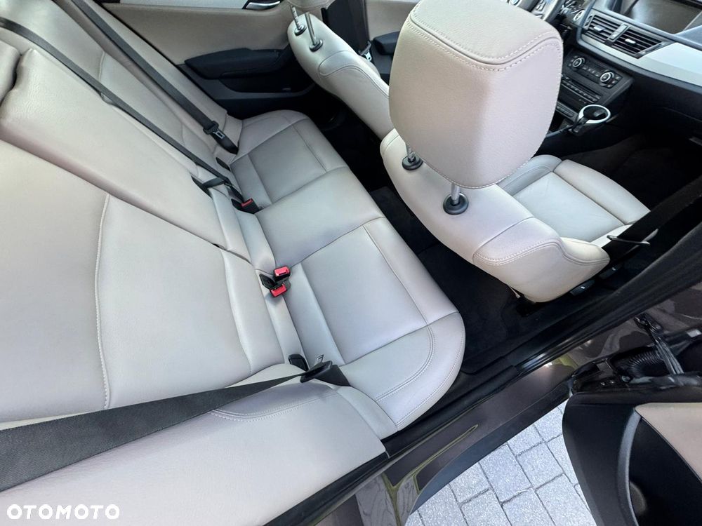 BMW X1 sDrive18i - 7