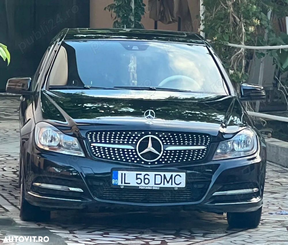 Mercedes-Benz C - 3