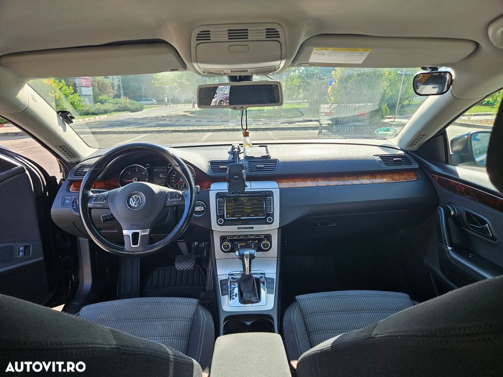Volkswagen Passat CC 2.0TDI Highline DPF DSG - 18