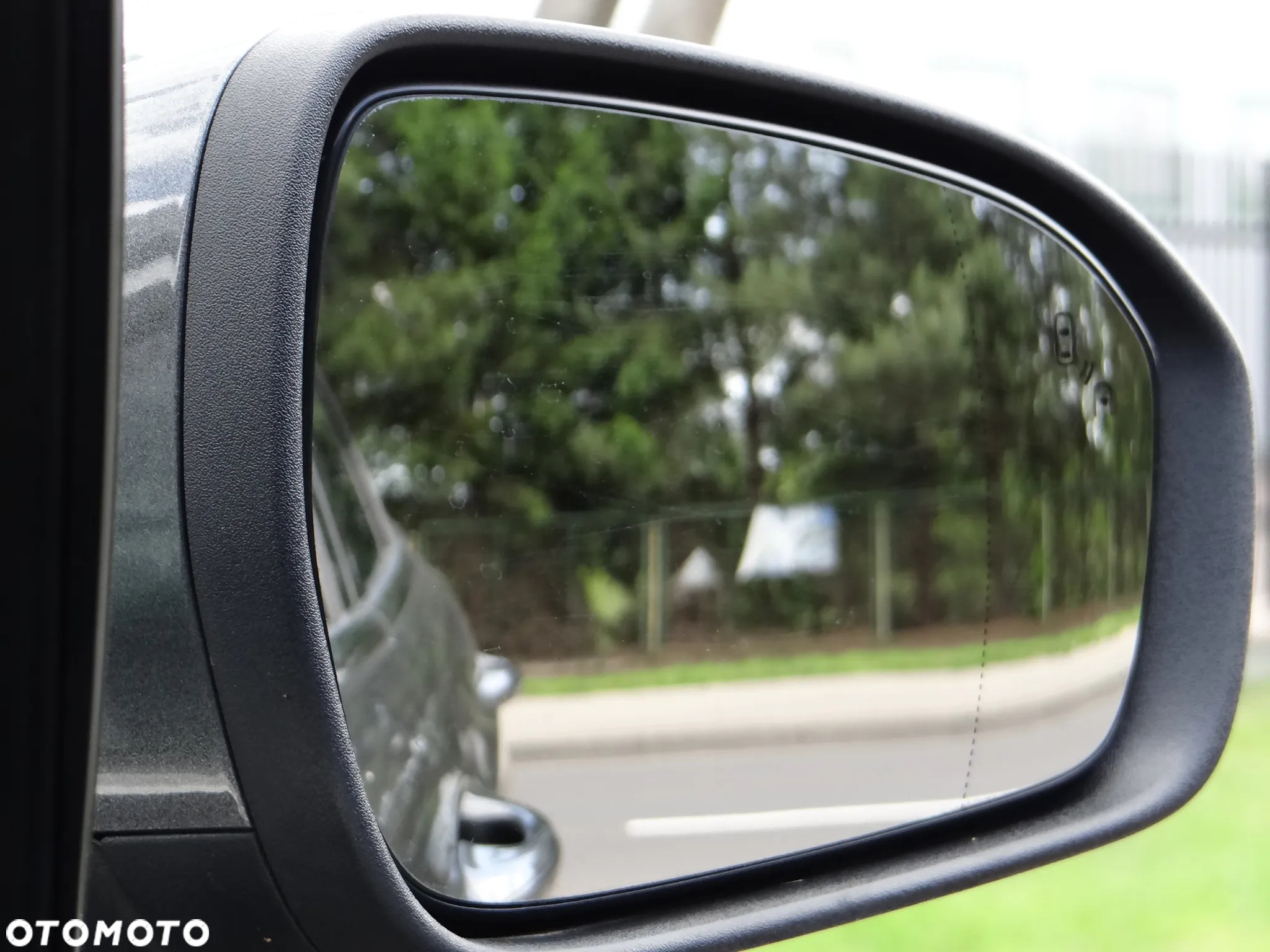 Ford Mondeo Turnier 2.0 EcoBlue Titanium - 28
