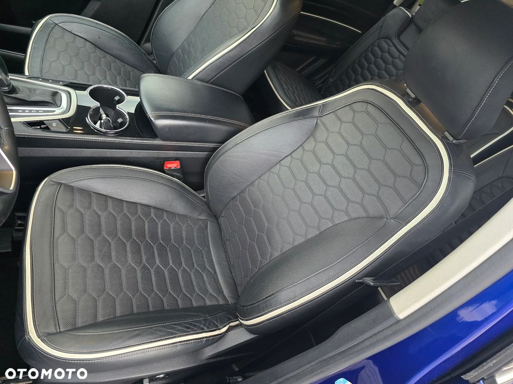 Ford S-Max 2.0 TDCi Vignale PowerShift - 40