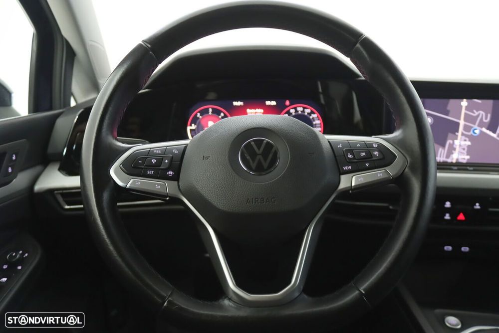 VW Golf Variant 2.0 TDi SCR Life - 9