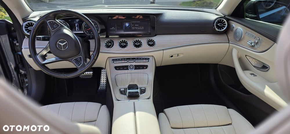 Mercedes-Benz Klasa E 400 - 18