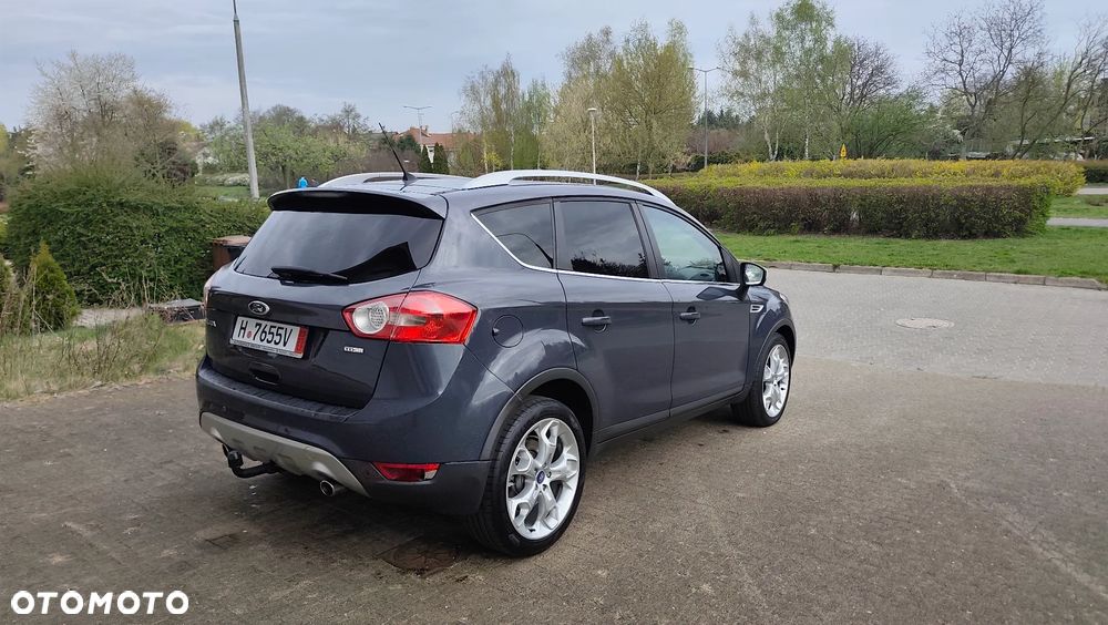 Ford Kuga 2.0 TDCi Titanium FWD - 28