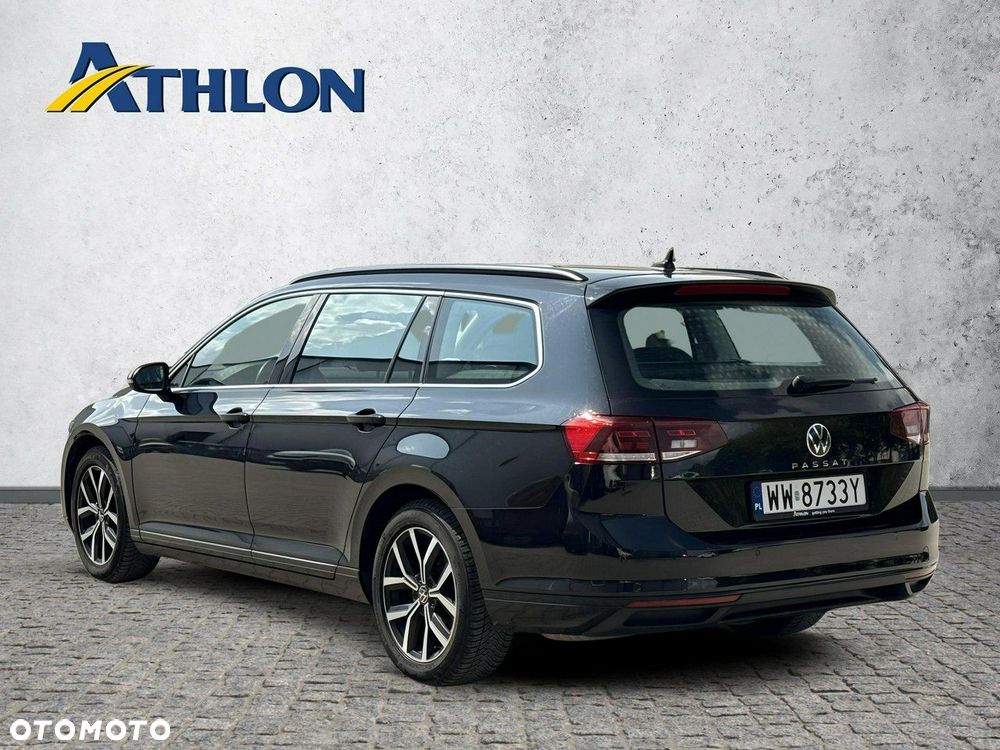 Volkswagen Passat - 3