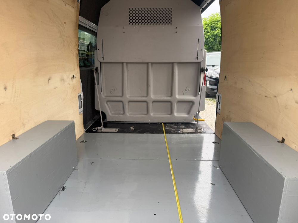 Peugeot BOXER - 18
