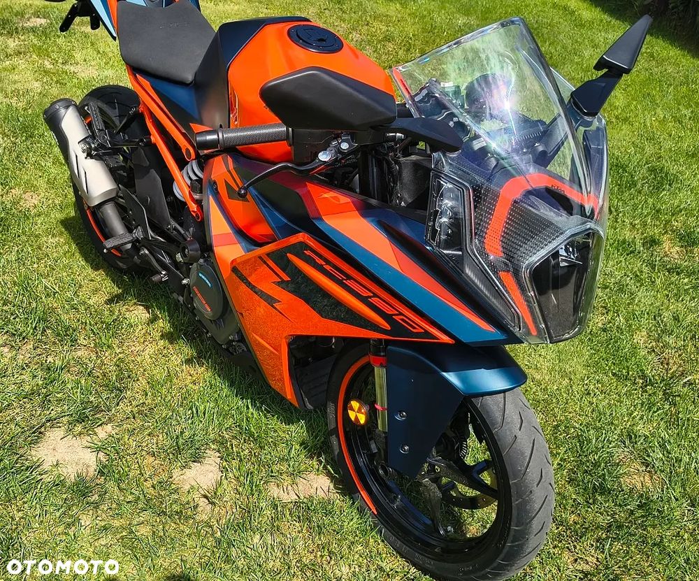KTM RC 390 - 1