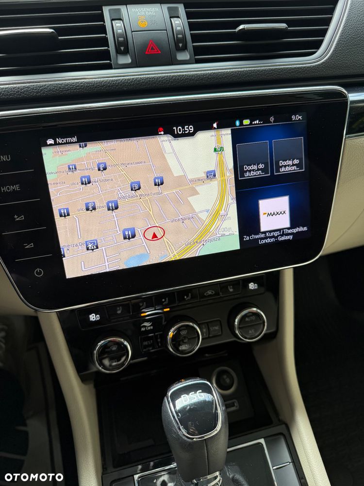 Skoda Superb 2.0 TSI L&K DSG - 39