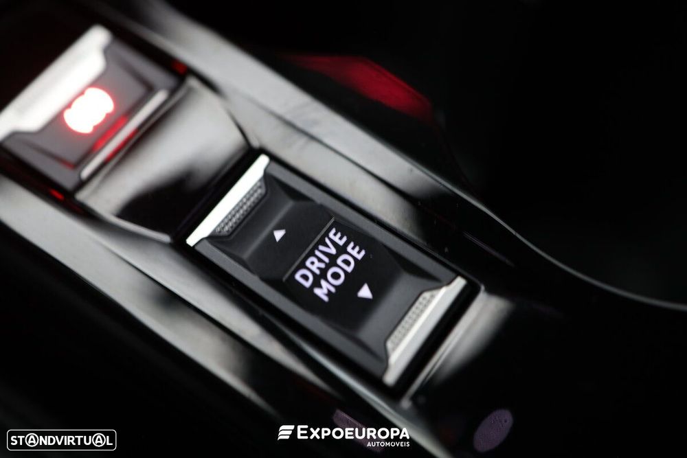 Peugeot e-2008 GT - 23
